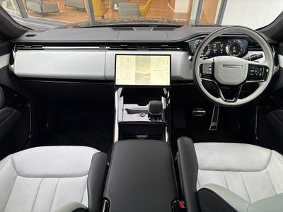 2025 Land Rover Range Rover Sport