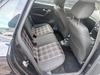 2015 Volkswagen Polo