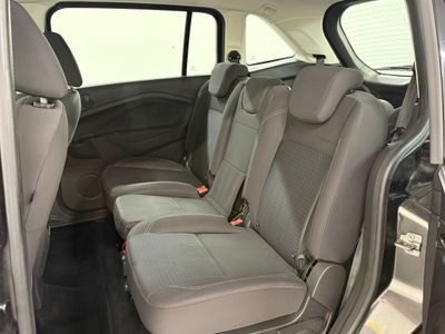 2016 Ford Grand C-Max