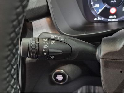 2023 Volvo XC40