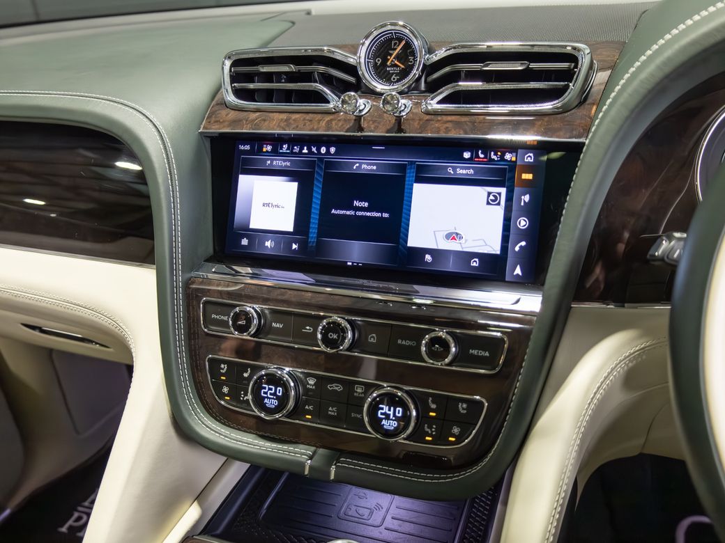 2023 Bentley Bentayga