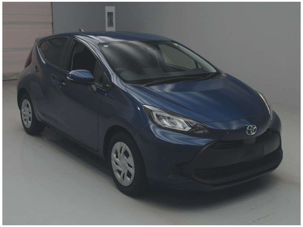 2022 Toyota Aqua