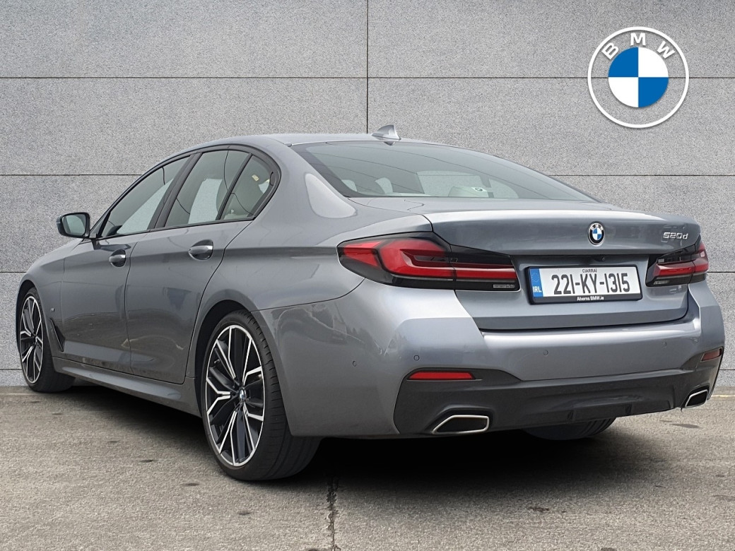 2022 BMW 5 Series