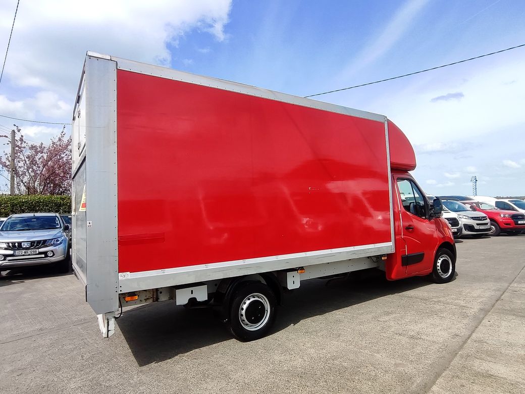 2017 Vauxhall Movano