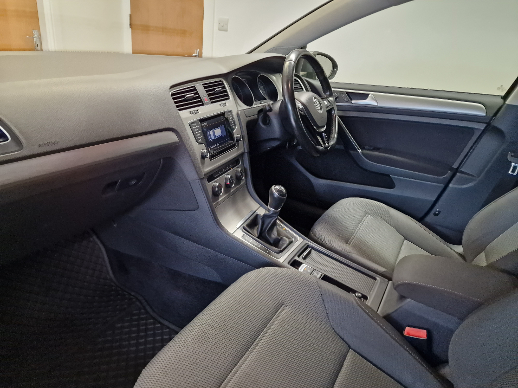 2014 Volkswagen Golf