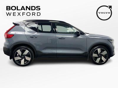 2022 Volvo XC40