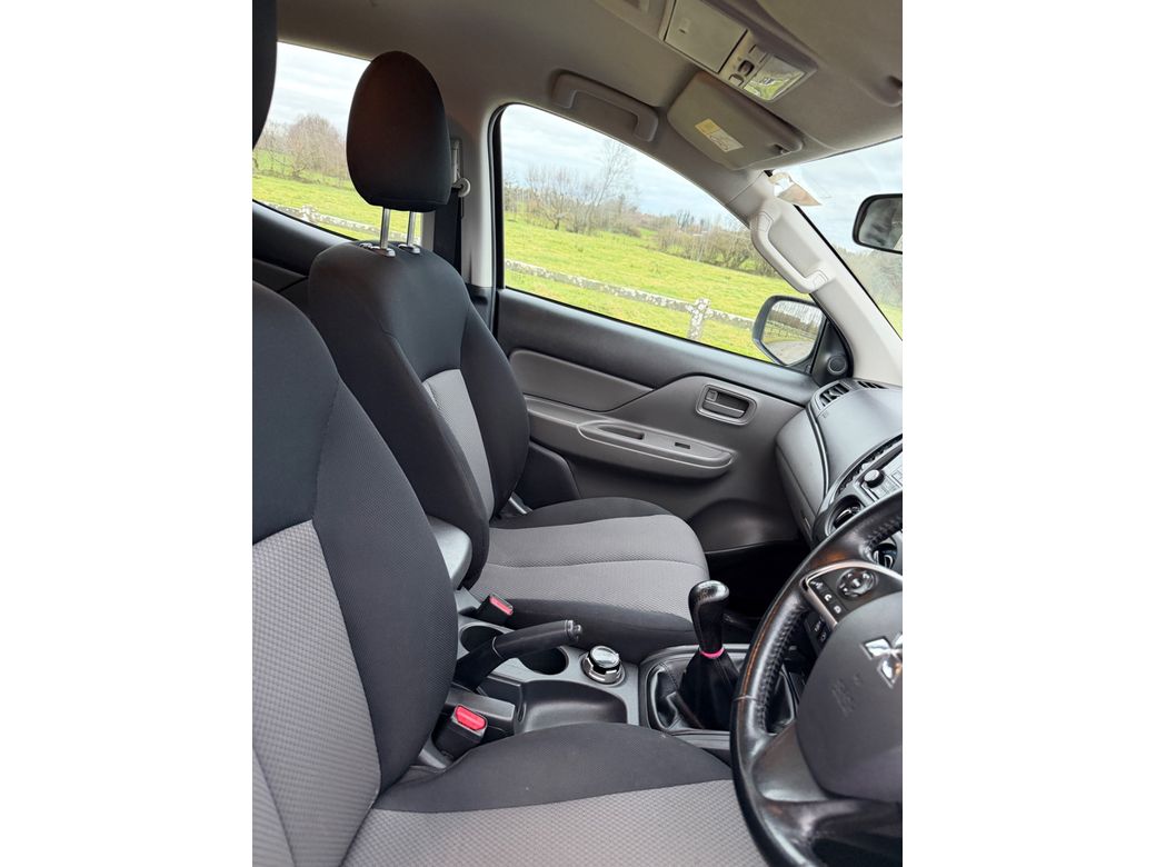 2016 Mitsubishi L200