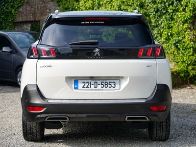 2022 Peugeot 5008