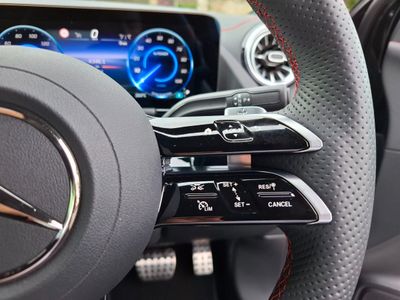 2025 Mercedes-Benz EQA