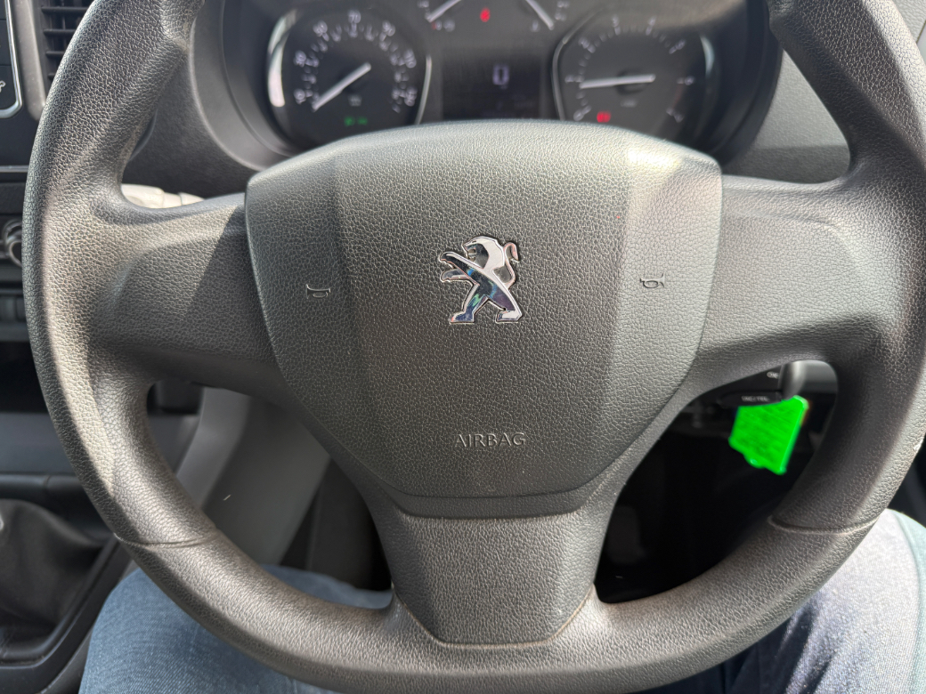 2017 Peugeot Expert