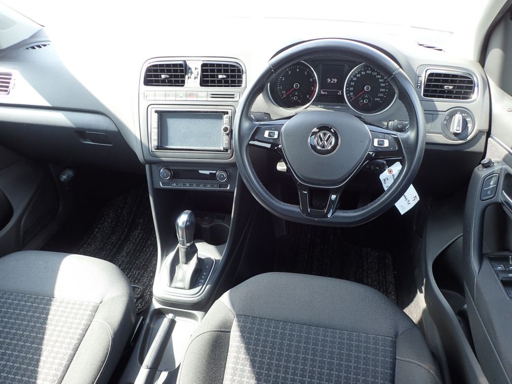 2017 Volkswagen Polo