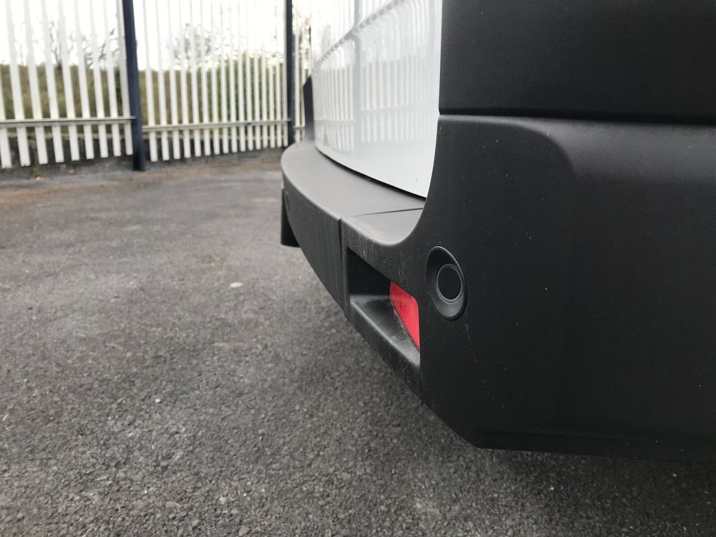 2025 Renault Master