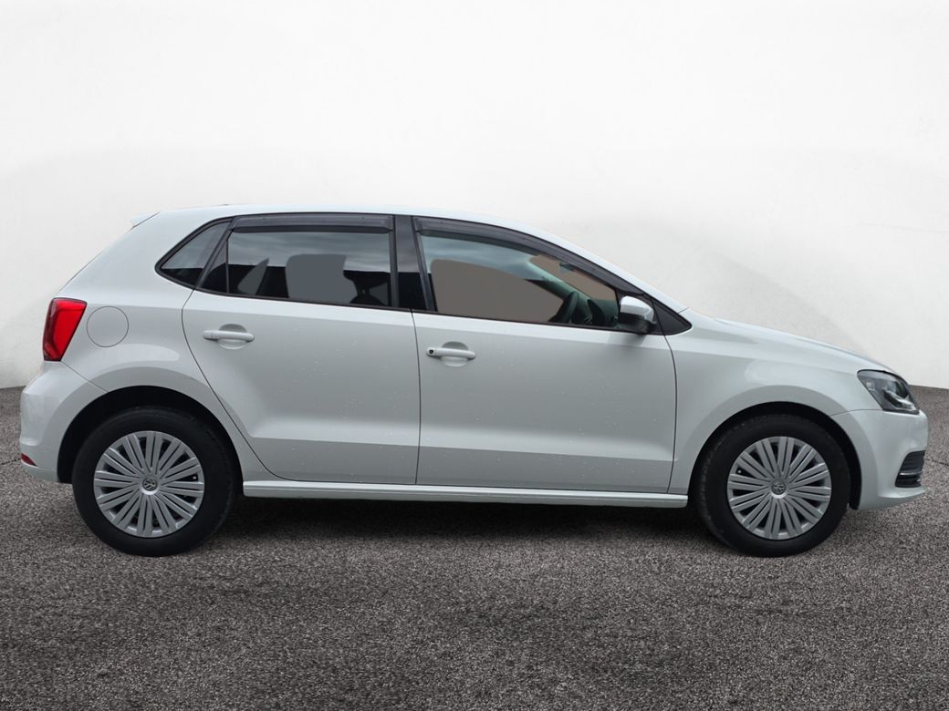 2016 Volkswagen Polo