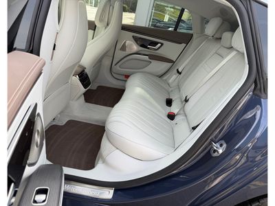 2022 Mercedes-Benz EQS