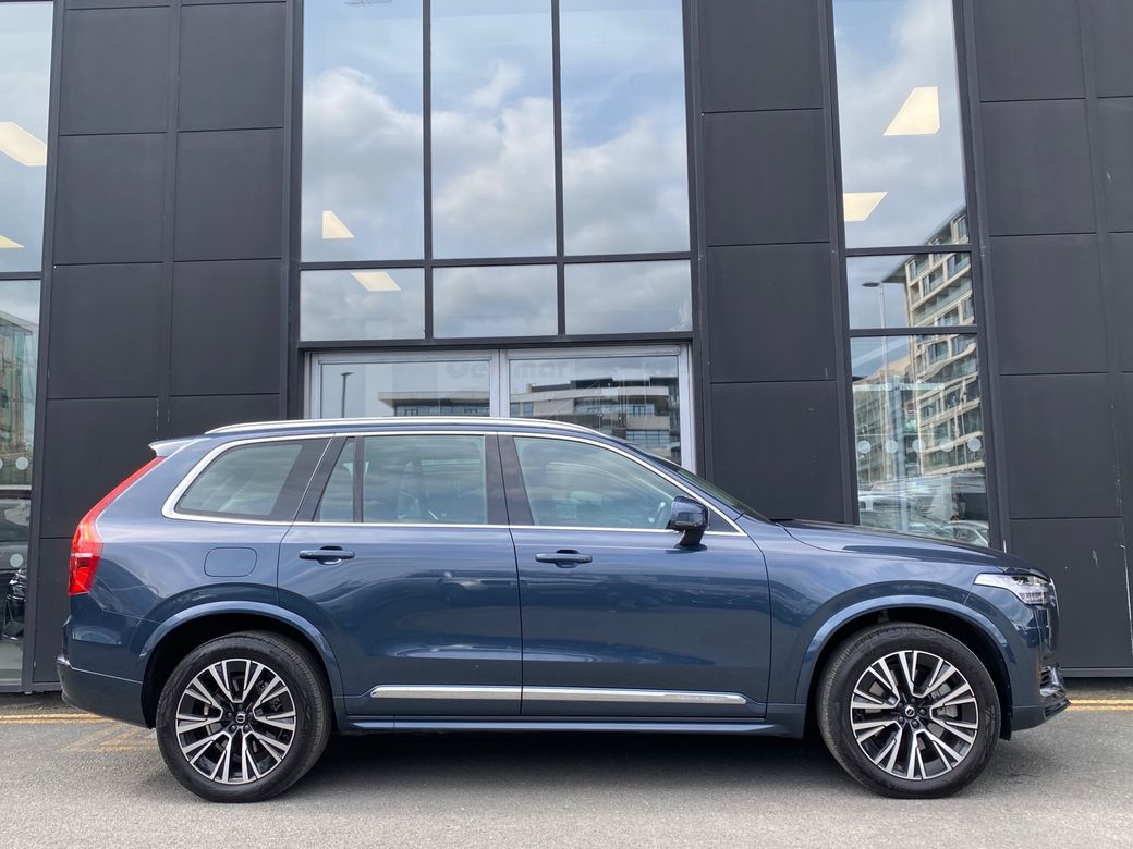 2025 Volvo XC90