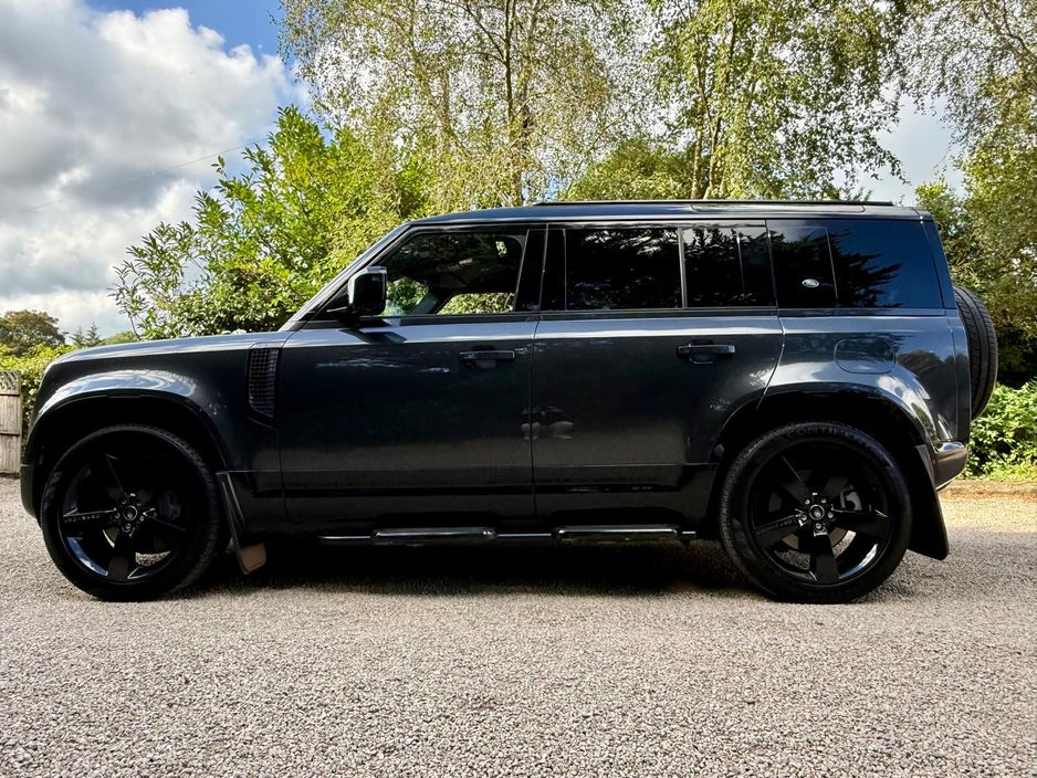 2023 Land Rover Defender