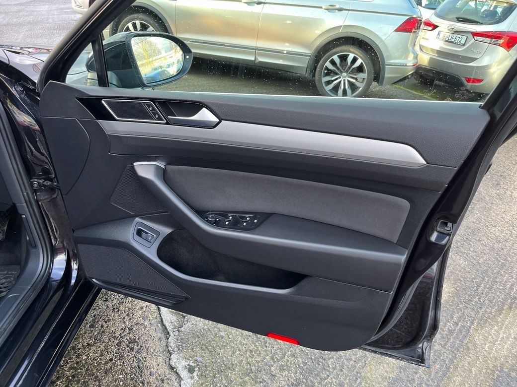 2017 Volkswagen Passat