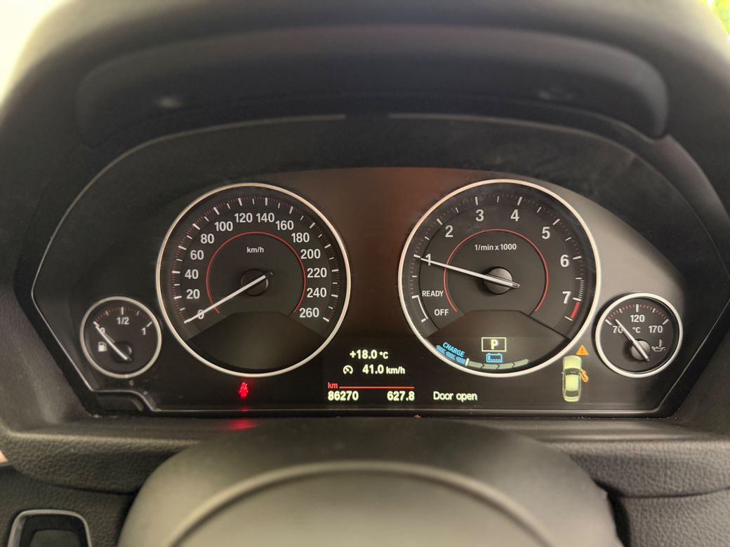 2019 BMW 330