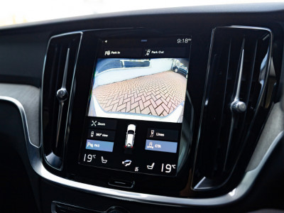 2021 Volvo V60