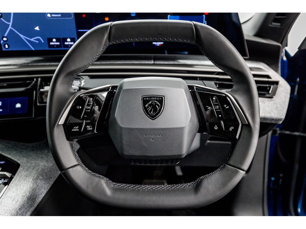 2025 Peugeot 5008