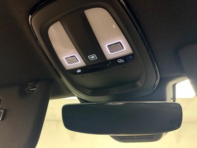 2023 Volvo XC40