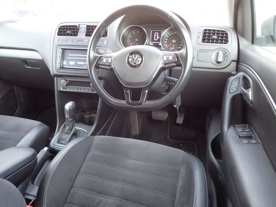 2017 Volkswagen Polo