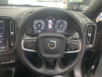 2021 Volvo XC40