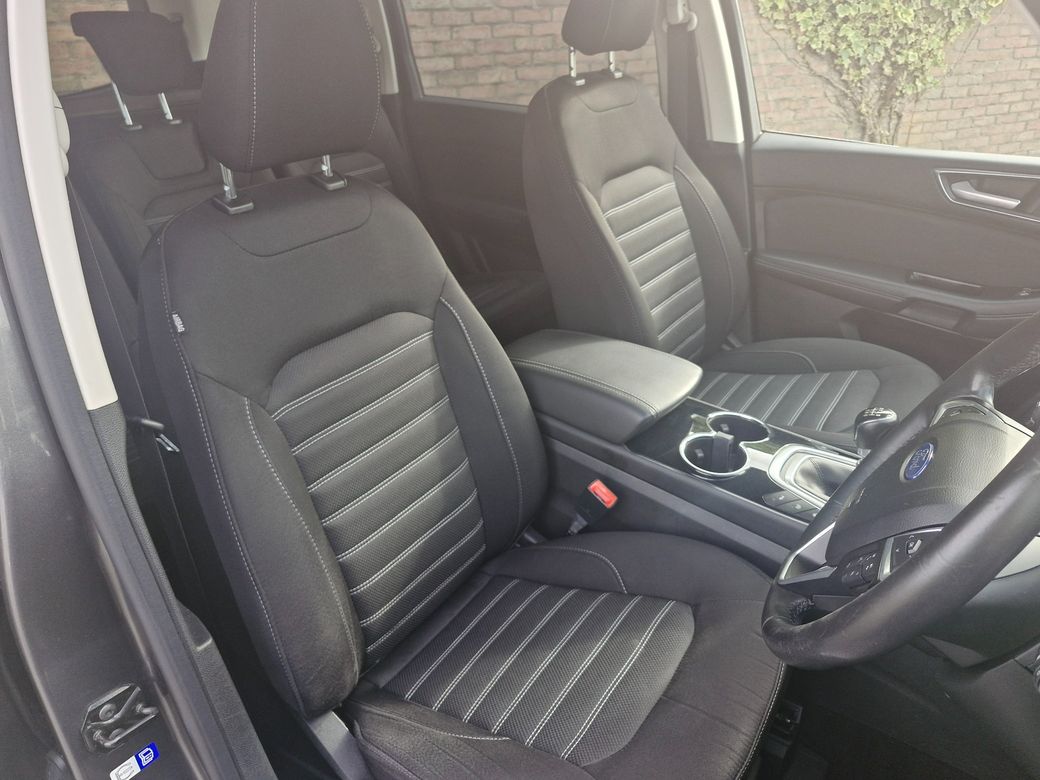 2017 Ford Galaxy