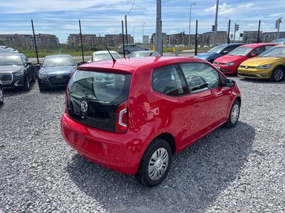 2015 Volkswagen up!