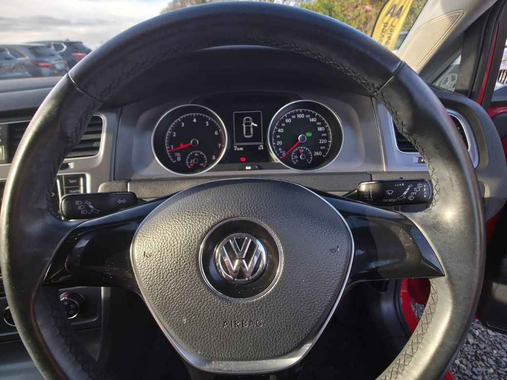 2016 Volkswagen Golf