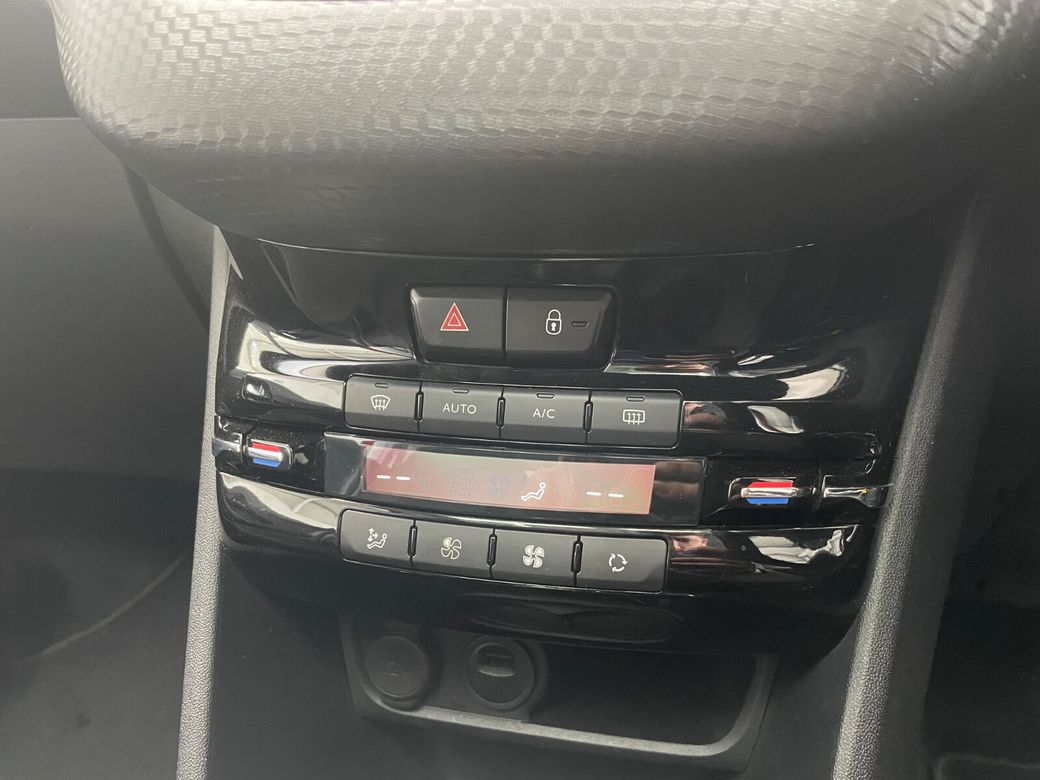 2017 Peugeot 208