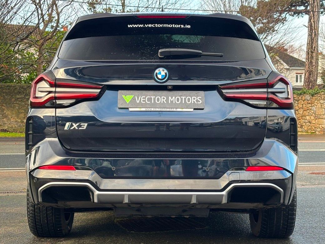 2022 BMW iX3