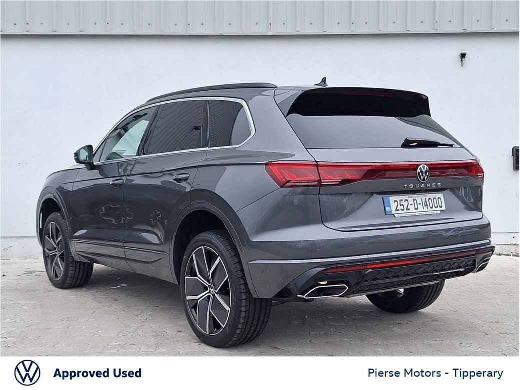 2025 Volkswagen Touareg