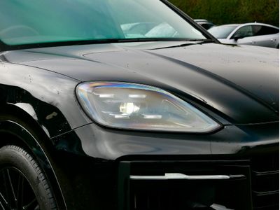 2025 Porsche Cayenne