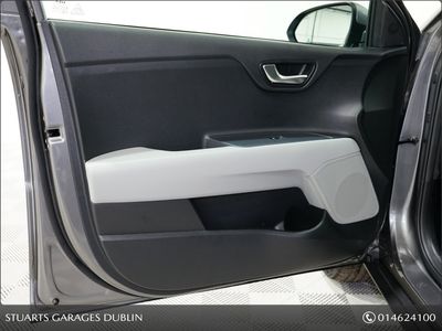 2025 Kia Stonic