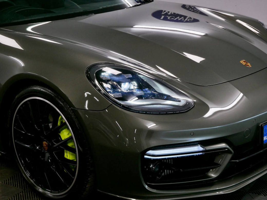 2023 Porsche Panamera