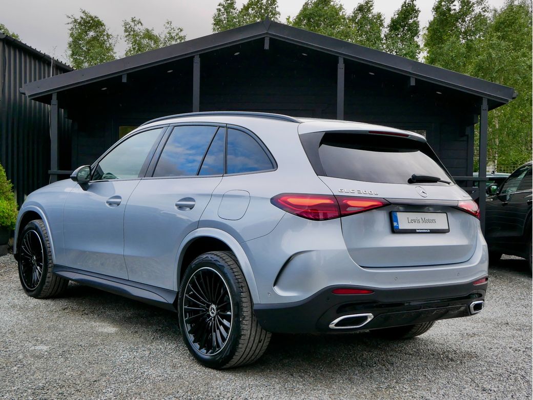 2025 Mercedes-Benz GLC Class
