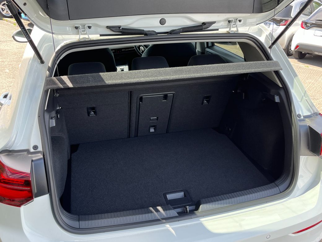 2024 Volkswagen Golf