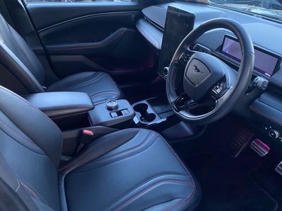 2022 Ford Mustang Mach-e