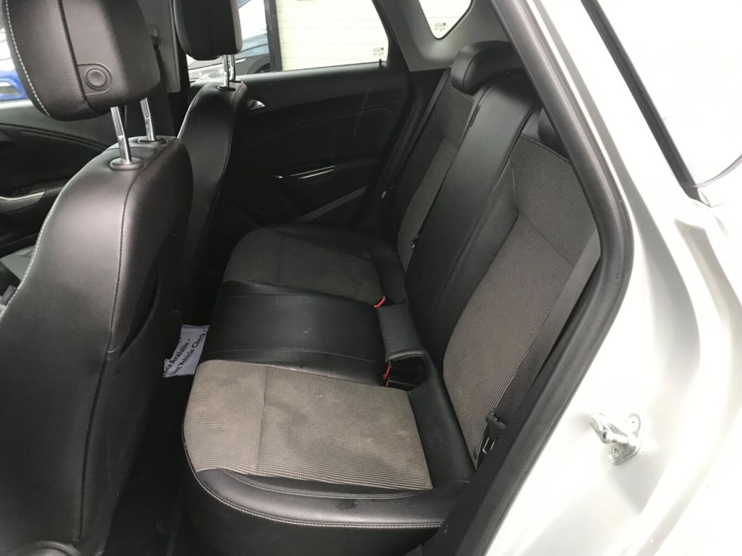 2011 Opel Astra