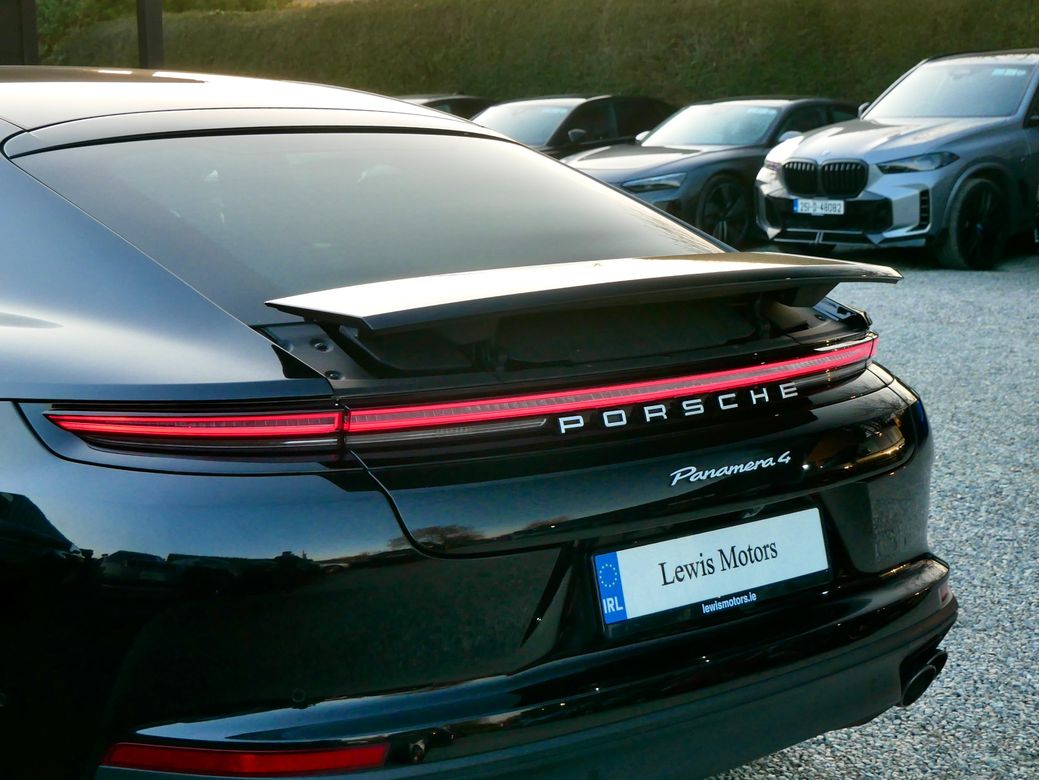 2024 Porsche Panamera