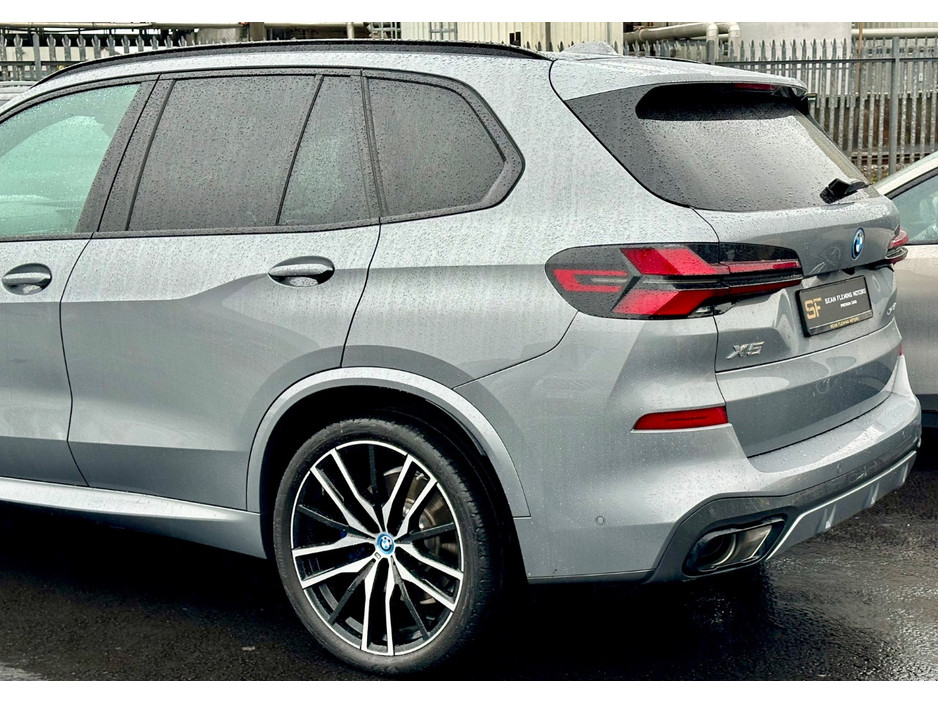 2025 BMW X5