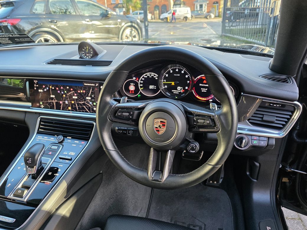 2023 Porsche Panamera