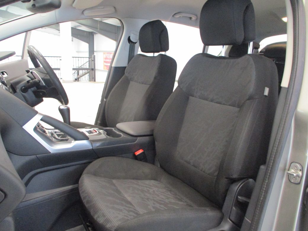 2011 Peugeot 3008
