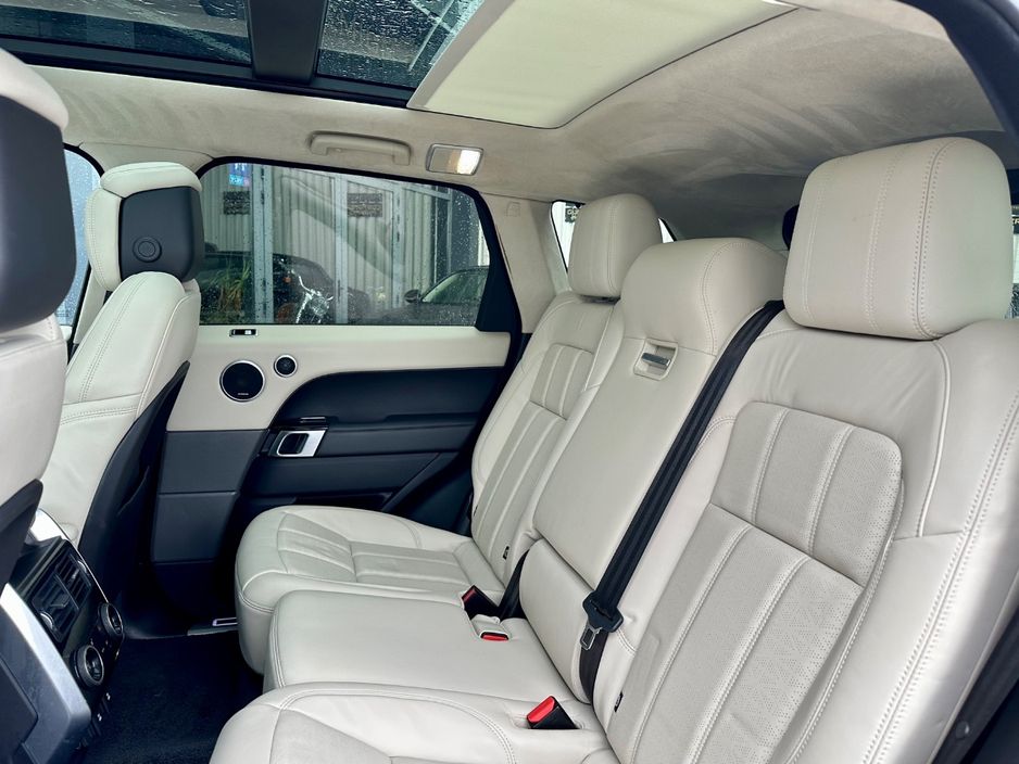 2020 Land Rover Range Rover Sport