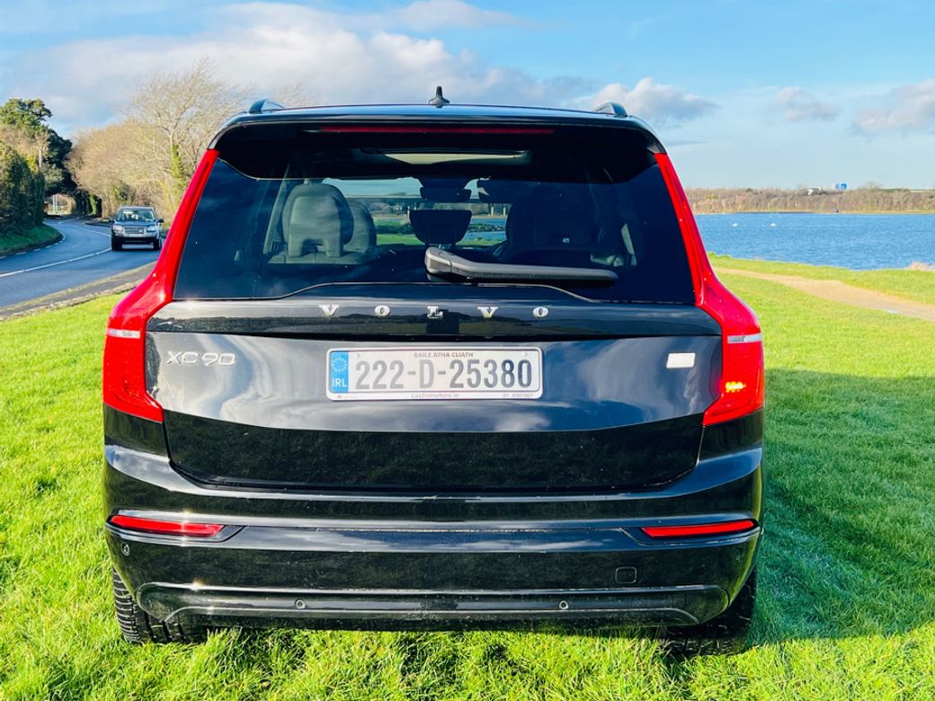 2022 Volvo XC90