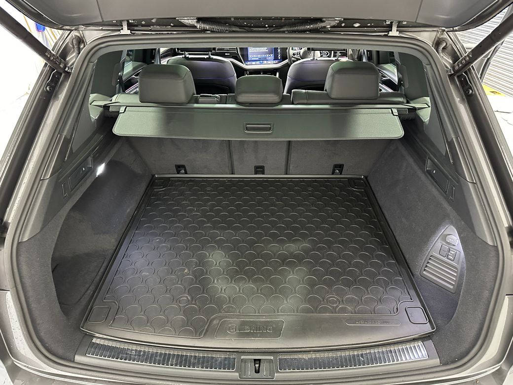 2022 Volkswagen Touareg