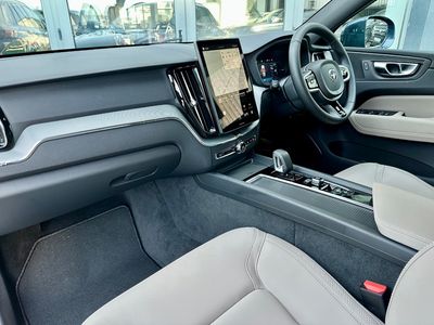2025 Volvo XC60