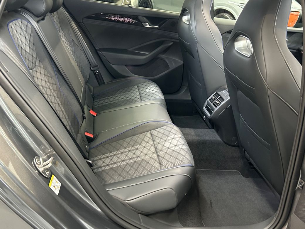 2025 Volkswagen Passat