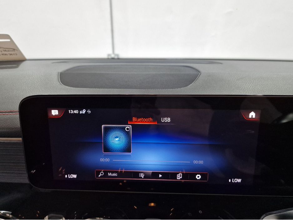 2023 Mercedes-Benz EQB